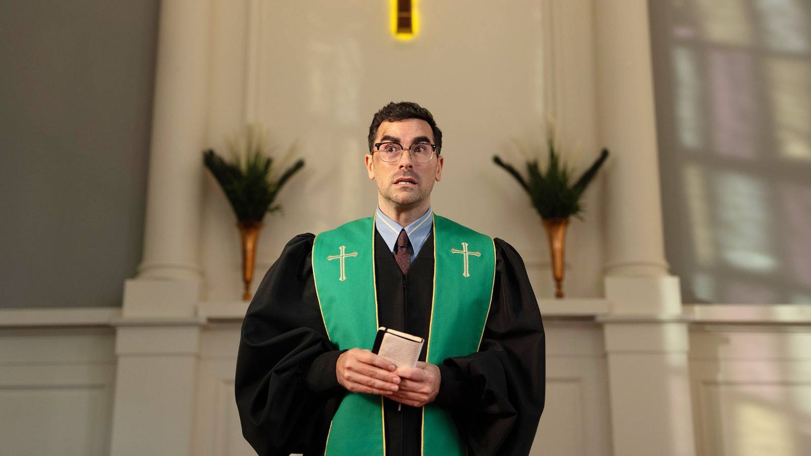 Big Mistakes: Chaotic Crime-Comedy Blends Family Trauma & Politics